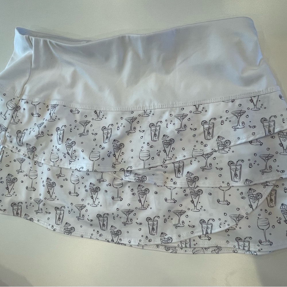 Stylish White Patterned Women's Skirt